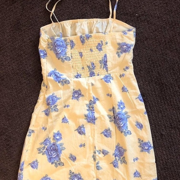 YELLOW MINI FLORAL DRESS - Picture 3 of 5